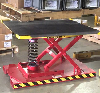 Empty Unit with Fully Raised Platform
