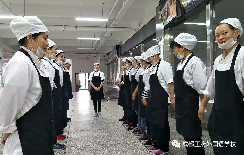 成都王府外国语|有这样一所学校 成都王府外国语|有这样一所学校