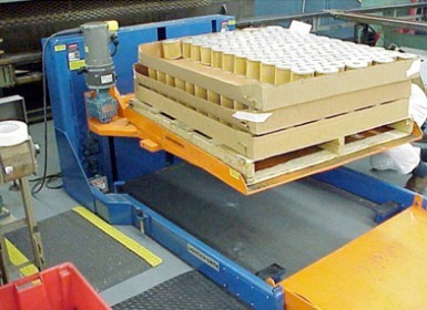 Roll-On Pallet Leveler with Powered Turntable
