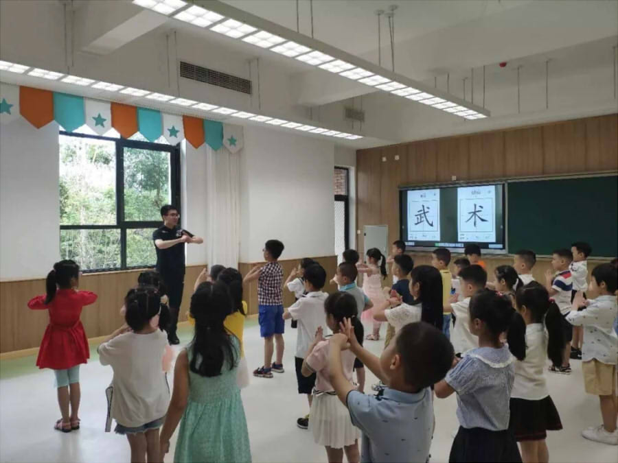 新川城堡未来的小主人来啦! 新川城堡未来的小主人来啦!