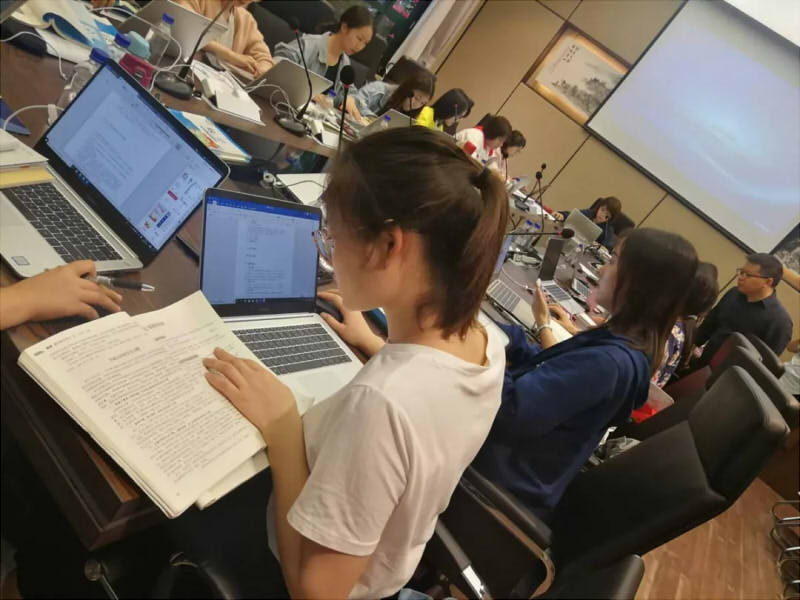 业精于勤,行成于思 业精于勤,行成于思