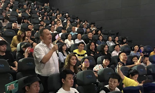 《烈火英雄》全國(guó)路演蓉城站引發(fā)強(qiáng)烈反響 《烈火英雄》全國(guó)路演蓉城站引發(fā)強(qiáng)烈反響