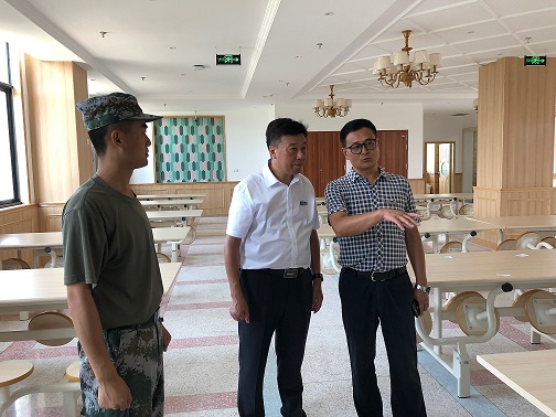 骄阳似火,青春如歌——军训纪实之一 骄阳似火,青春如歌——军训纪实之一