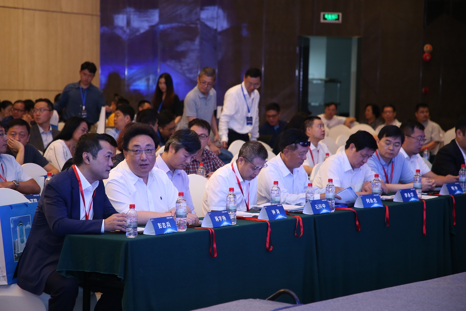 推进粤港澳大湾区产学研融合 引领先行示范区抢占5G高地 推进粤港澳大湾区产学研融合 引领先行示范区抢占5G高地