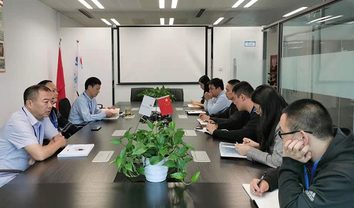 集团党支部再次组织学习《新中国发展面对面》 集团党支部再次组织学习《新中国发展面对面》