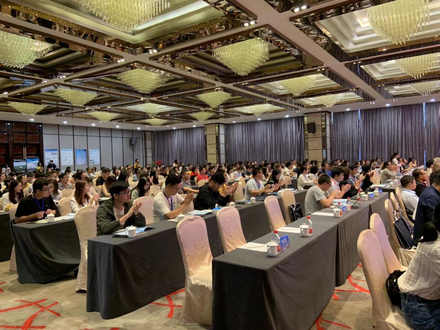 理加联合参加第六届全国稳定同位素生态学学术研讨会暨中国生态学学会稳定同位素生态专业委员会2019年学术年会 理加联合参加第六届全国稳定同位素生态学学术研讨会暨中国生态学学会稳定同位素生态专业委员会2019年学术年会