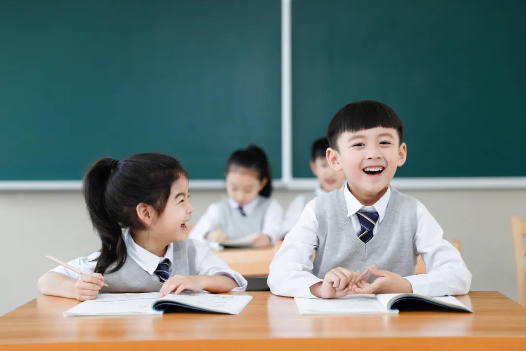 K12 资本大战背后,谁会是下一个千亿市值巨头?-犀牛云.jpg K12 资本大战背后,谁会是下一个千亿市值巨头?-犀牛云.jpg