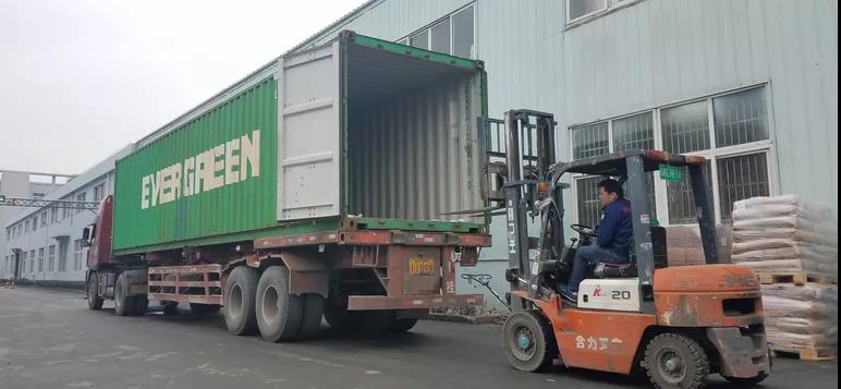 索斯沃斯并行双剪重型装卸台应用于仓库出货区 索斯沃斯并行双剪重型装卸台应用于仓库出货区