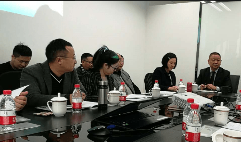 集團(tuán)召開分公司負(fù)責(zé)人會(huì)議