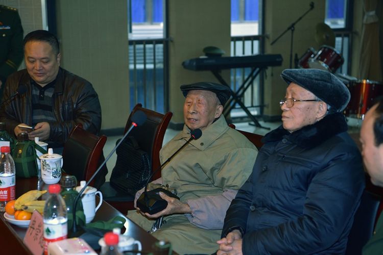 憶青春歲月  敘戰(zhàn)友情緣