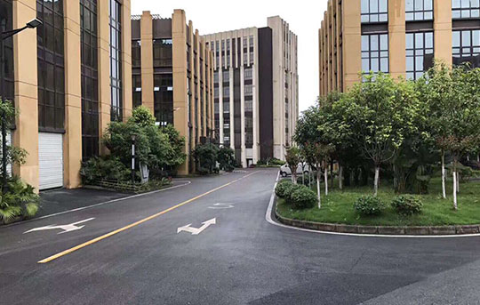 F区