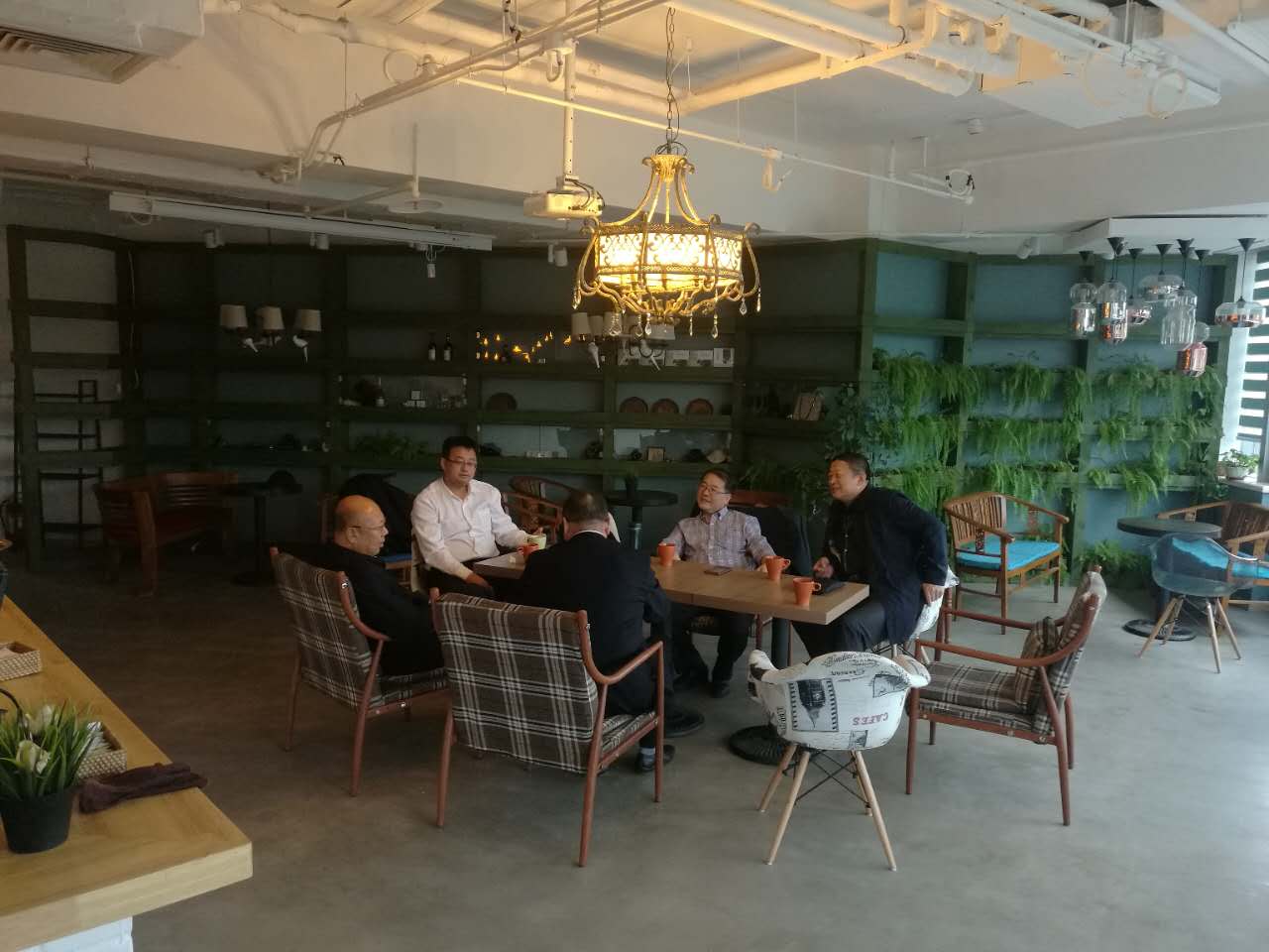 协会就鄂尔多斯创业学院创业教育工作进行座谈研究 协会就鄂尔多斯创业学院创业教育工作进行座谈研究