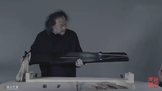 桐言丝语 | 如是之斫——百纳琴的修复 桐言丝语 | 如是之斫——百纳琴的修复