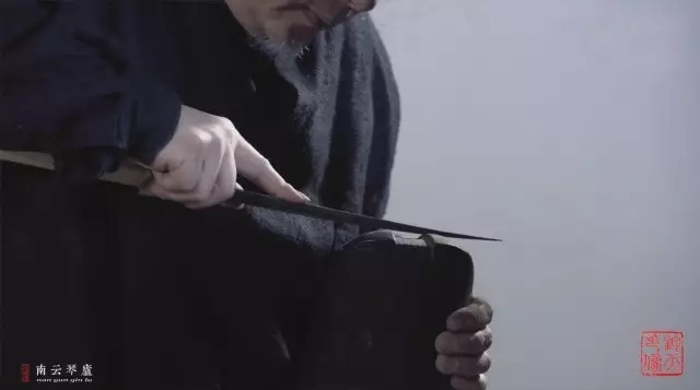 桐言丝语 | 如是之斫——百纳琴的修复 桐言丝语 | 如是之斫——百纳琴的修复
