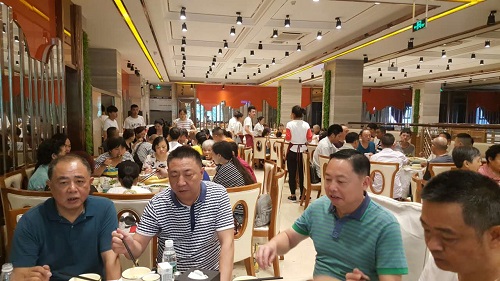 点赞朋友母亲寿筵 点赞朋友母亲寿筵