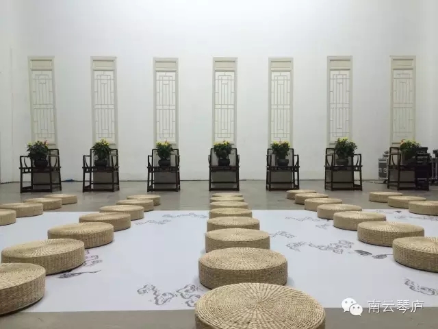 “秋意浓”2015南云琴庐师生中秋第二届雅集圆满落幕! “秋意浓”2015南云琴庐师生中秋第二届雅集圆满落幕!