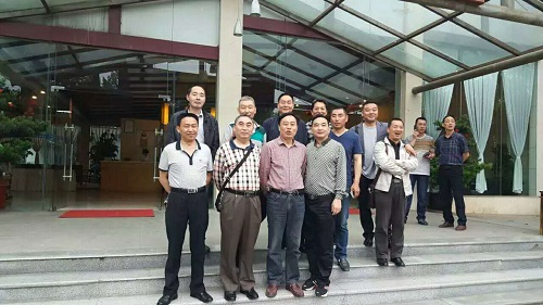 圓夢出發(fā)地 共敘戰(zhàn)友情 圓夢出發(fā)地 共敘戰(zhàn)友情