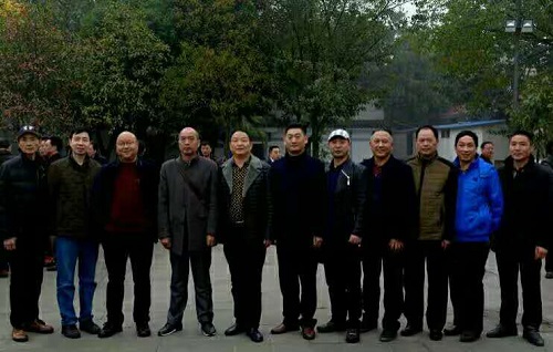 阅兵扬我警威 相聚不忘初心 阅兵扬我警威 相聚不忘初心