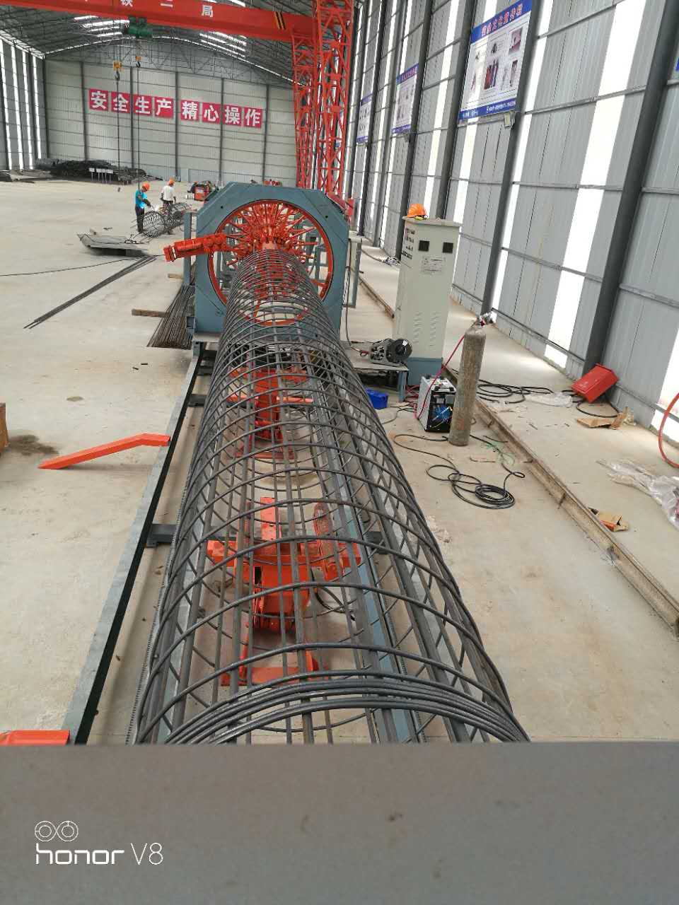 陜西榆林成功入場兩臺滾焊機