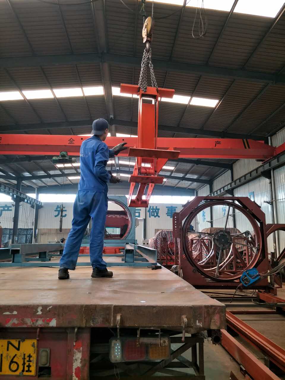 FH2000數(shù)控鋼筋籠滾焊機順利抵達河南省三門峽市
