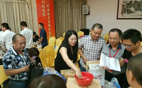 福建省四川巴中商會舉行第一屆第六次會員大會暨中秋聯(lián)誼會 福建省四川巴中商會舉行第一屆第六次會員大會暨中秋聯(lián)誼會