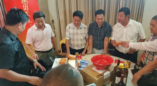 福建省四川巴中商會舉行第一屆第六次會員大會暨中秋聯(lián)誼會 福建省四川巴中商會舉行第一屆第六次會員大會暨中秋聯(lián)誼會