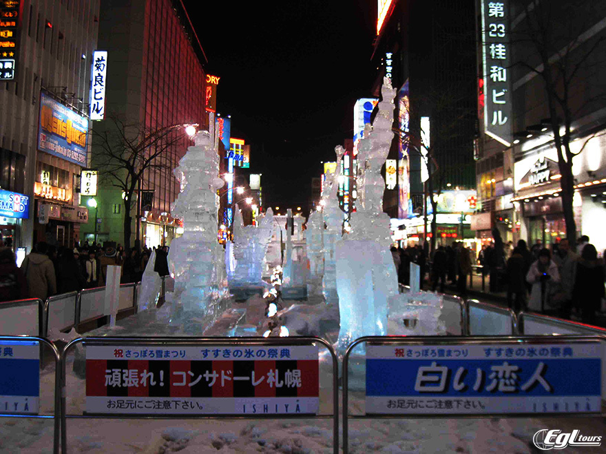 百座冰雕、梦幻点灯、更有北海道人气美食街 一起来札幌冰雪祭吧! 百座冰雕、梦幻点灯、更有北海道人气美食街 一起来札幌冰雪祭吧!
