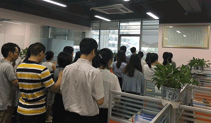 欢度双节,桐晖公司举行“庆国庆,迎中秋”活动 欢度双节,桐晖公司举行“庆国庆,迎中秋”活动