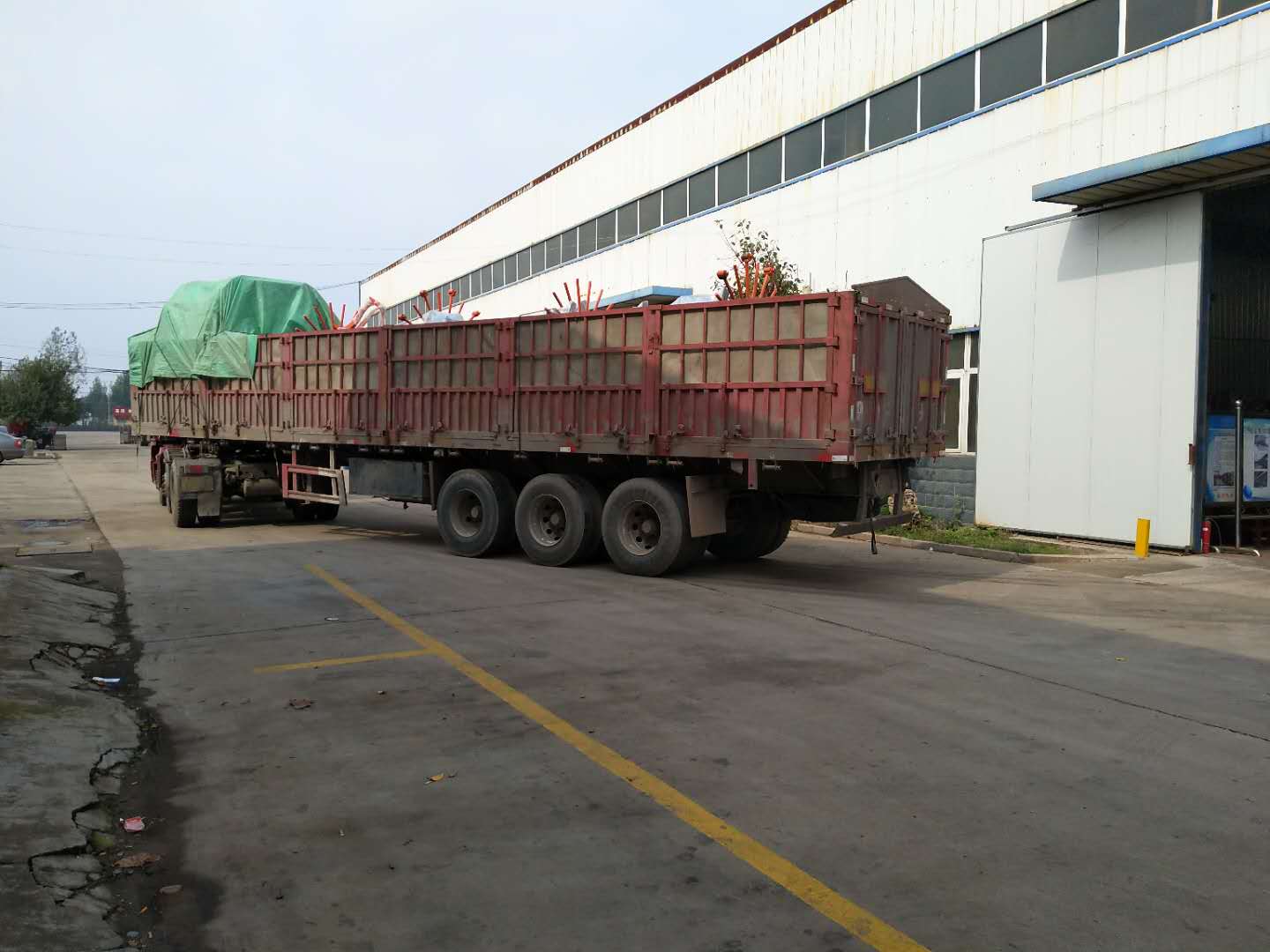 FH1500數(shù)控鋼筋籠滾焊機(jī)成功出廠并順利抵達(dá)湖北省襄陽(yáng)市《原創(chuàng)》 FH1500數(shù)控鋼筋籠滾焊機(jī)成功出廠并順利抵達(dá)湖北省襄陽(yáng)市《原創(chuàng)》