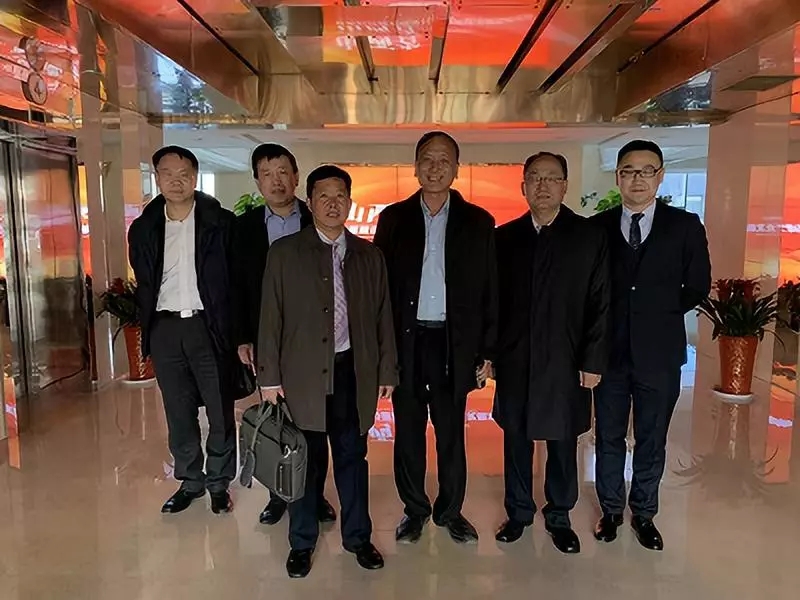 山西首届前沿医药与健康产业高峰论坛成功举办---中关村品牌协会发力大健康产业
