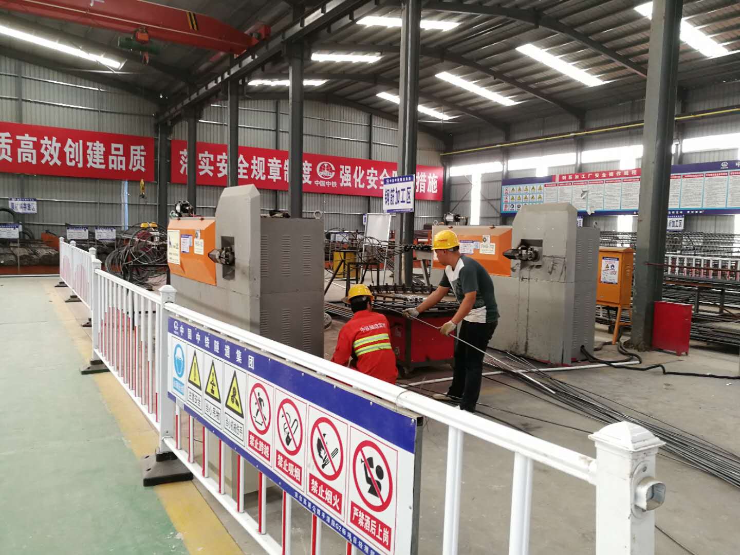 福建長樂高速中鐵隧道局四處彎箍機