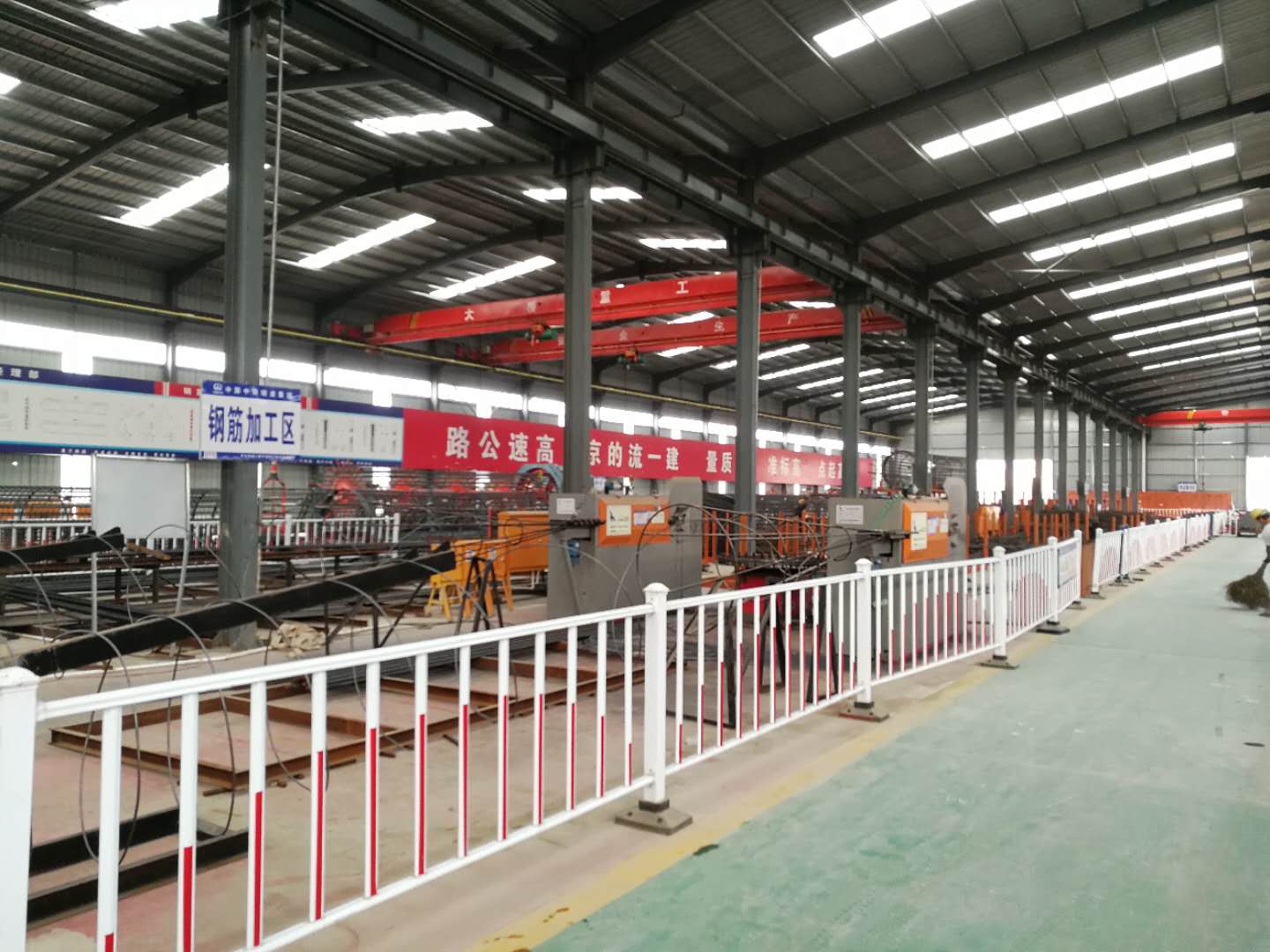 福建長樂高速中鐵隧道局四處彎箍機