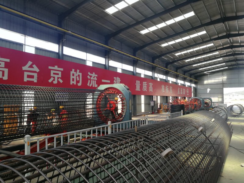 福建長(zhǎng)樂高速中鐵隧道局四處滾焊機(jī)