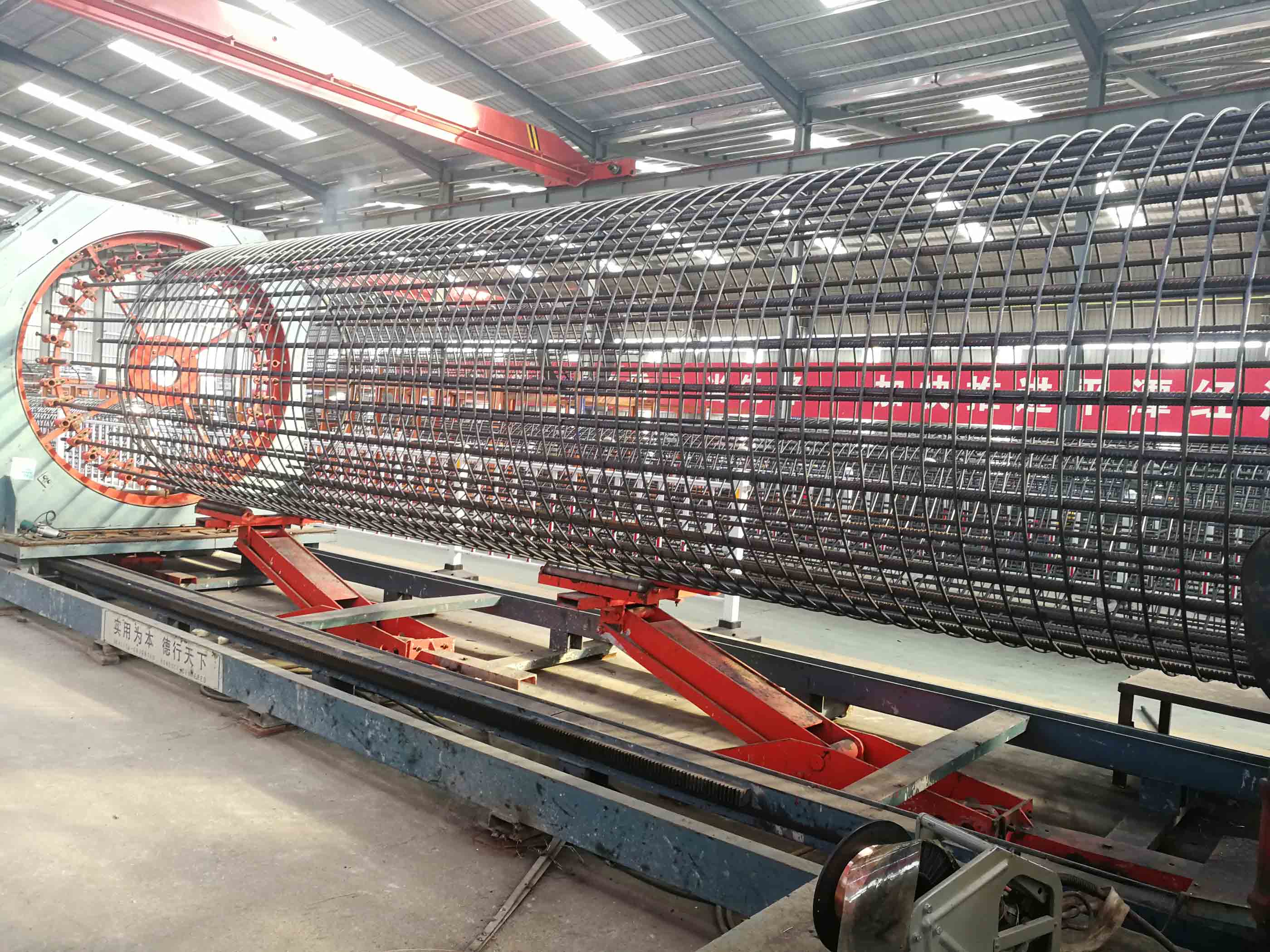 福建長(zhǎng)樂高速中鐵隧道局四處滾焊機(jī)