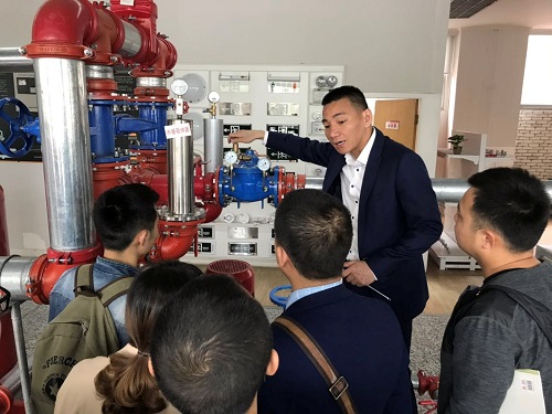 集团组织新员工到百安消防培训学校观摩见学 集团组织新员工到百安消防培训学校观摩见学