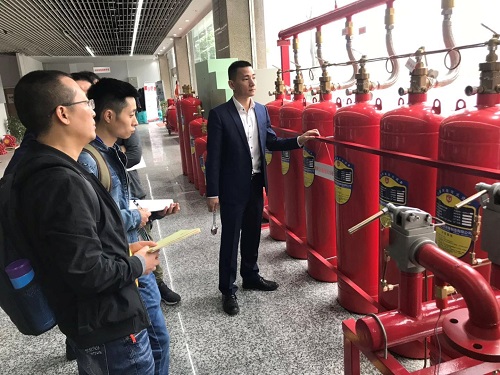 集团组织新员工到百安消防培训学校观摩见学 集团组织新员工到百安消防培训学校观摩见学