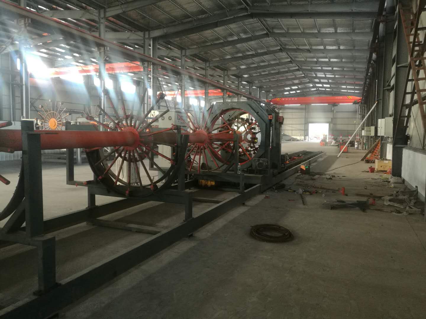 數(shù)控鋼筋籠滾焊機從新疆搬遷至江蘇淮安
