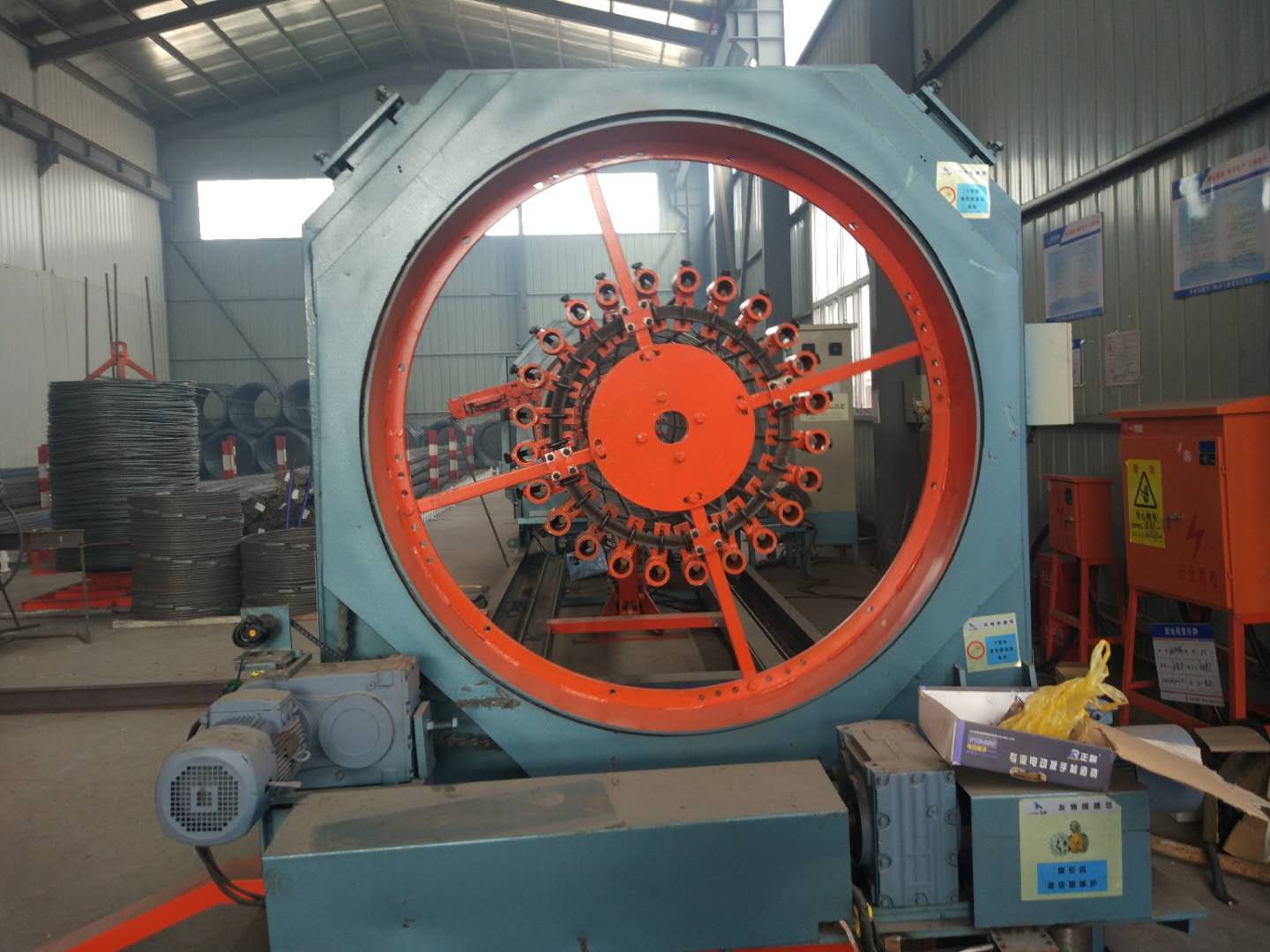 青連鐵路ZQ-5標(biāo)段工程項(xiàng)目三分部鋼筋加工廠 青連鐵路ZQ-5標(biāo)段工程項(xiàng)目三分部鋼筋加工廠