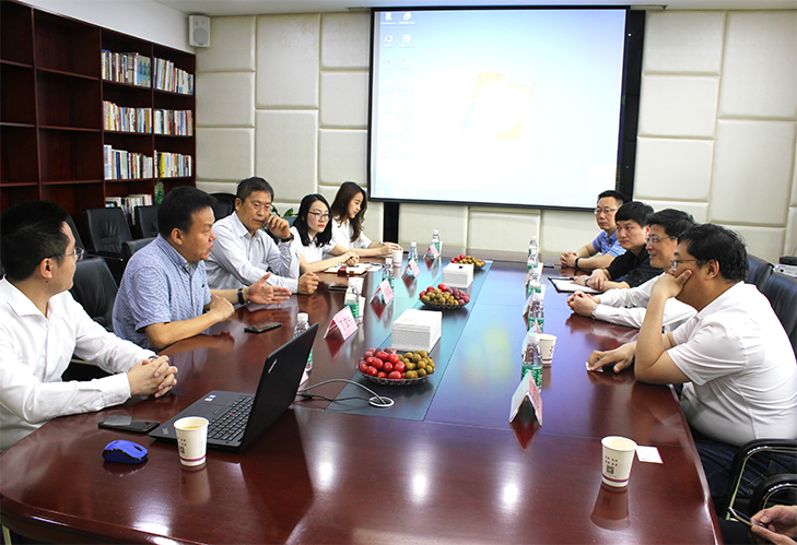 安徽省滁州市南譙區(qū)一行領(lǐng)導(dǎo)蒞臨我司調(diào)研指導(dǎo) 安徽省滁州市南譙區(qū)一行領(lǐng)導(dǎo)蒞臨我司調(diào)研指導(dǎo)