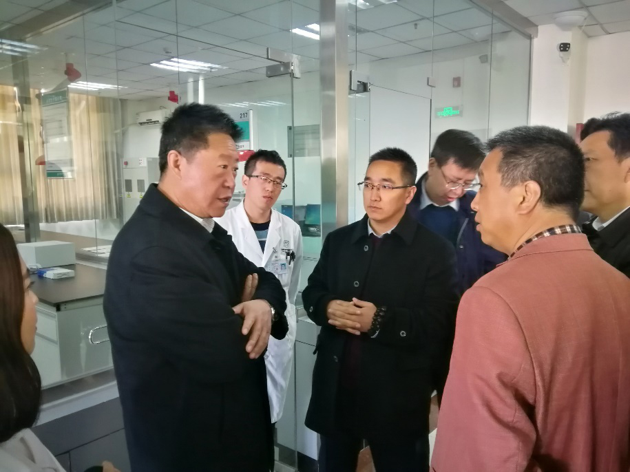 定西市人大常委会领导调研甘肃河北省中药材检测中心