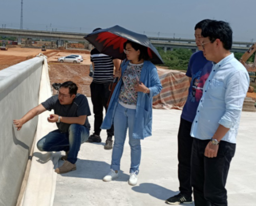 路達公司檢查指導北四環(huán)工地試驗室工作 路達公司檢查指導北四環(huán)工地試驗室工作