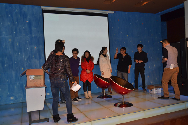 2014年东方晨景年度工作总结暨表彰大会 2014年东方晨景年度工作总结暨表彰大会