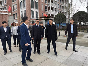 成都市委组织部、区委领导莅临新川外国语学校进行调研 成都市委组织部、区委领导莅临新川外国语学校进行调研