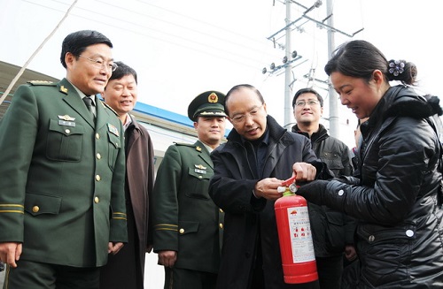 走进凉山 走进美姑 走进袁堂国(回眸之四) 走进凉山 走进美姑 走进袁堂国(回眸之四)