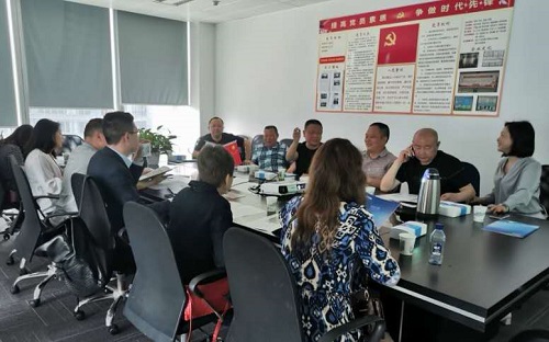 万科在公司召开度假区项目专项推介会 万科在公司召开度假区项目专项推介会