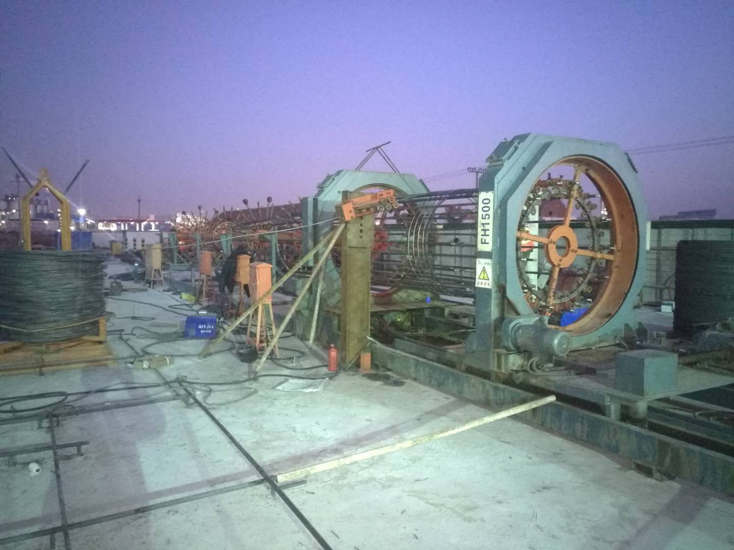 濟(jì)南鐵建設(shè)備搬遷煙臺(tái)施工現(xiàn)場(chǎng)