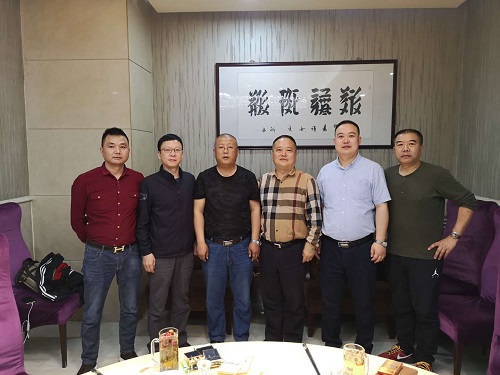 挑战大漠戈壁 重走玄奘之路