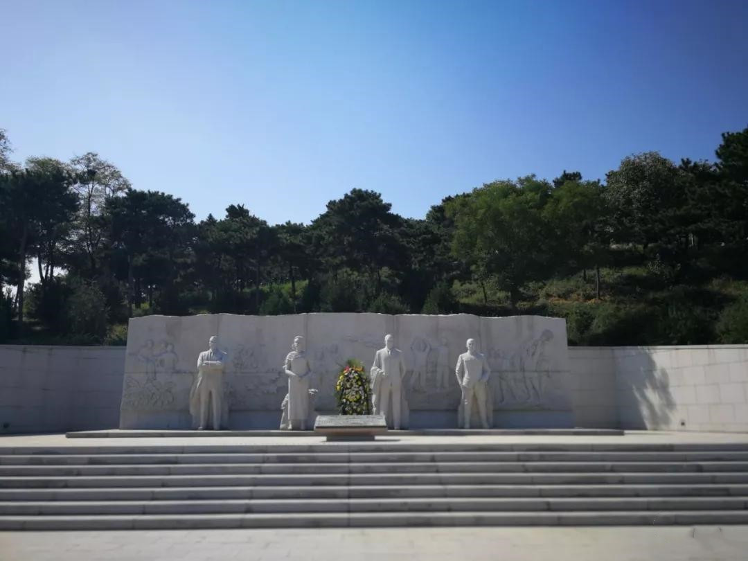 1982年,台湾一老人带着骨灰来北京,惊动中央:4天后葬入八宝山 1982年,台湾一老人带着骨灰来北京,惊动中央:4天后葬入八宝山