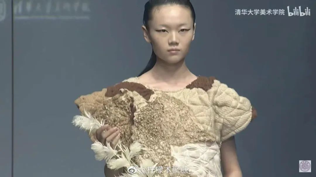 这一次,“辱华”的人换成了清华美院 这一次,“辱华”的人换成了清华美院