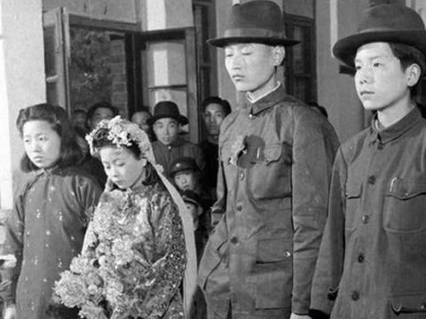 谢汉光:新婚9天入台潜伏,42年后回到大陆,发妻依然在等 谢汉光:新婚9天入台潜伏,42年后回到大陆,发妻依然在等